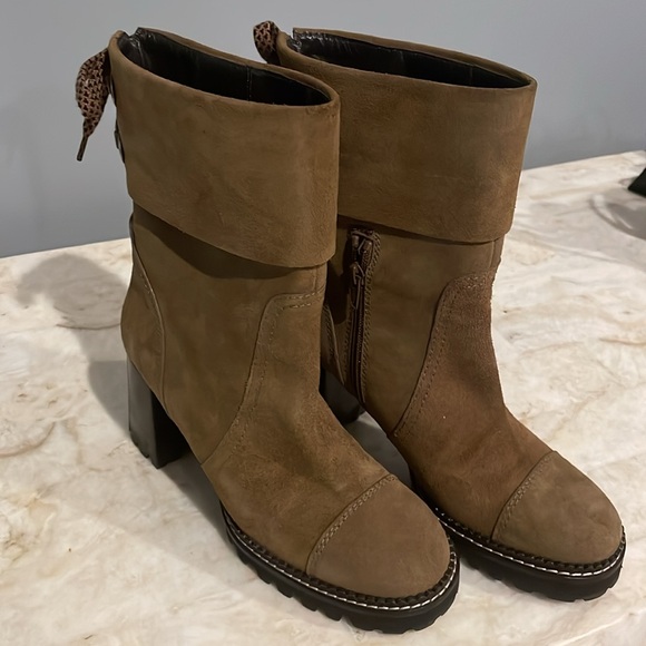 Chloe suede bootie - Picture 6 of 12